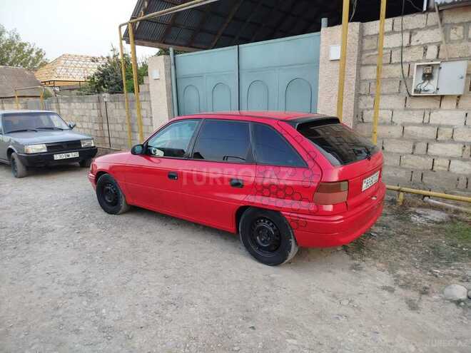 Opel Astra 1996, 222,000 km - 1.6 l - Zərdab