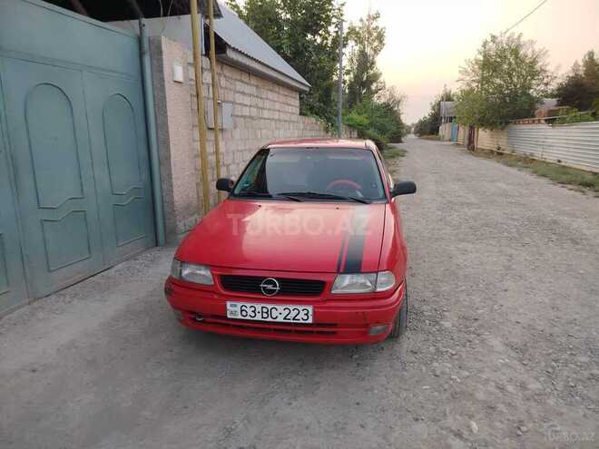 Opel Astra 1996, 222,000 km - 1.6 l - Zərdab