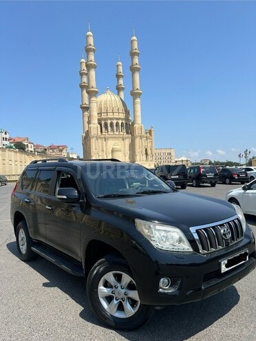 Toyota Land Cruiser Prado 2010, 305,000 km - 2.7 л - Bakı