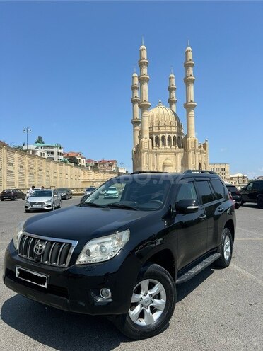 Toyota Land Cruiser Prado 2010, 305,000 km - 2.7 л - Bakı