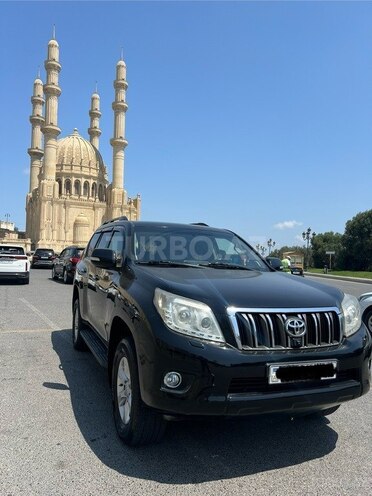 Toyota Land Cruiser Prado 2010, 305,000 km - 2.7 л - Bakı