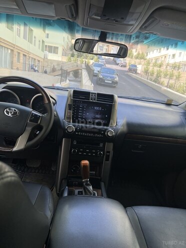 Toyota Land Cruiser Prado 2010, 305,000 km - 2.7 л - Bakı