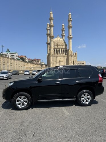 Toyota Land Cruiser Prado 2010, 305,000 km - 2.7 л - Bakı