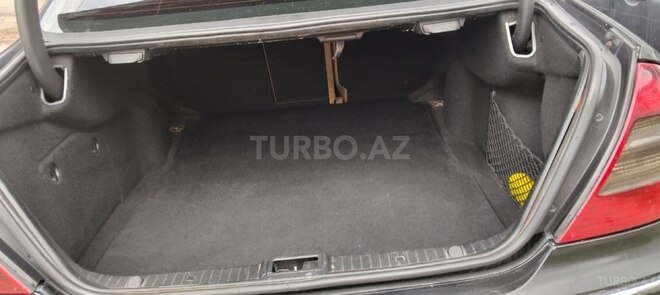 Mercedes E 200 2008, 670,000 km - 2.2 l - Bakı