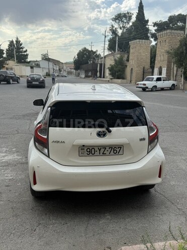 Toyota Aqua 2019, 88,000 km - 1.5 l - Bakı