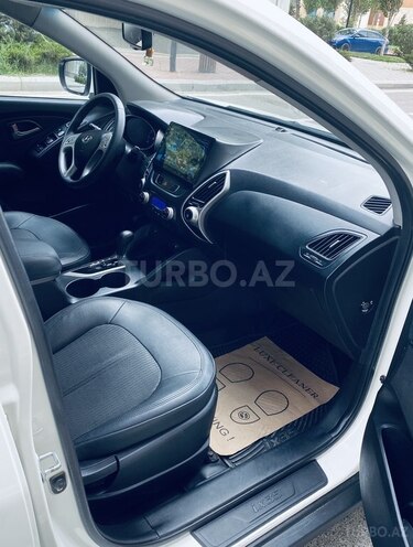 Hyundai ix35 2011, 138,000 km - 2.0 l - Bakı