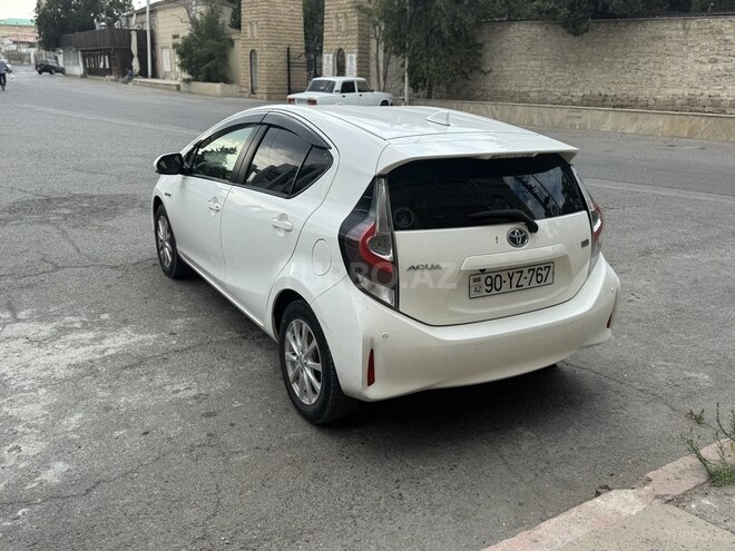 Toyota Aqua 2019, 88,000 km - 1.5 l - Bakı