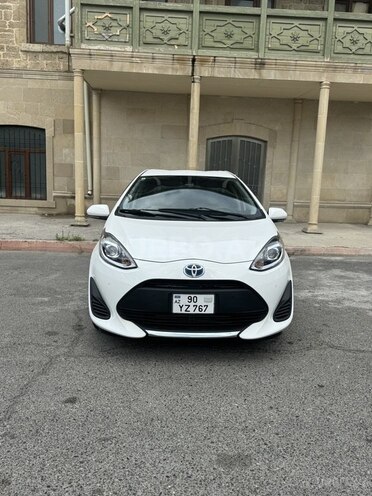 Toyota Aqua 2019, 88,000 km - 1.5 l - Bakı