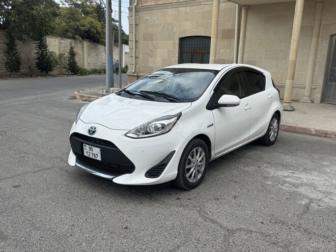 Toyota Aqua 2019, 88,000 km - 1.5 l - Bakı