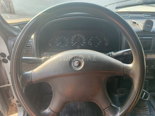 GAZ 31105 2005, 136,000 km - 2.3 л - Sumqayıt