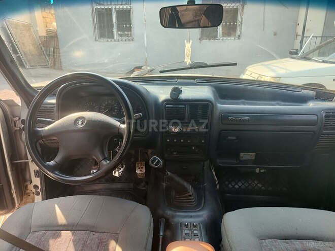 GAZ 31105 2005, 136,000 km - 2.3 л - Sumqayıt
