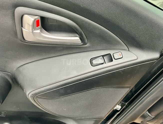 Hyundai ix35 2012, 134,000 km - 2.0 l - Bakı