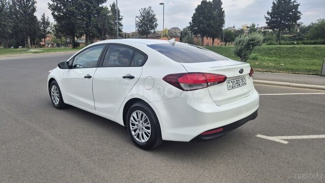Kia Forte 2016, 228,527 km - 2.0 l - Gəncə