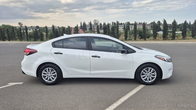 Kia Forte 2016, 228,527 km - 2.0 l - Gəncə