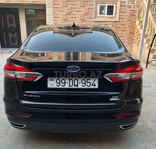 Ford Fusion (North America) 2019, 123,000 km - 2.0 l - Şirvan