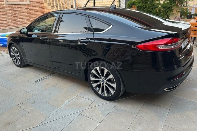 Ford Fusion (North America) 2019, 123,000 km - 2.0 l - Şirvan
