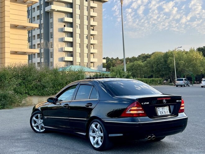 Mercedes C 250 2006, 246,354 km - 1.8 l - Bakı