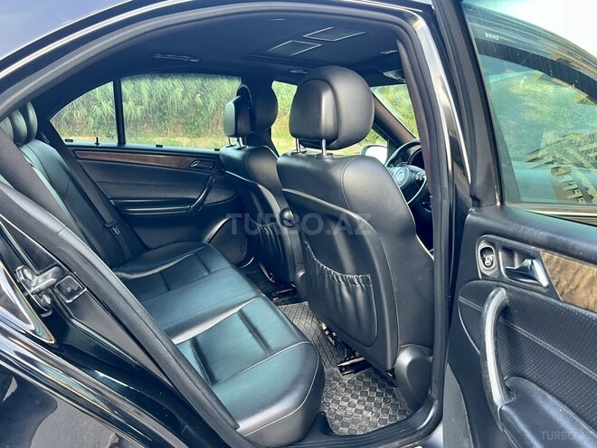 Mercedes C 250 2006, 246,354 km - 1.8 l - Bakı