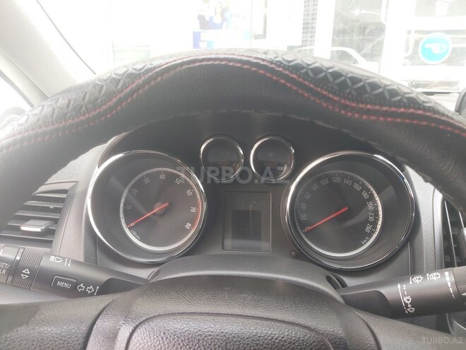 Opel Astra 2011, 194,000 km - 1.6 l - Bakı