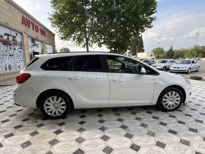 Opel Astra 2013, 400,000 km - 1.3 л - Ağstafa
