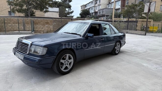 Mercedes E 200 1991, 422,635 km - 2.0 l - Bakı