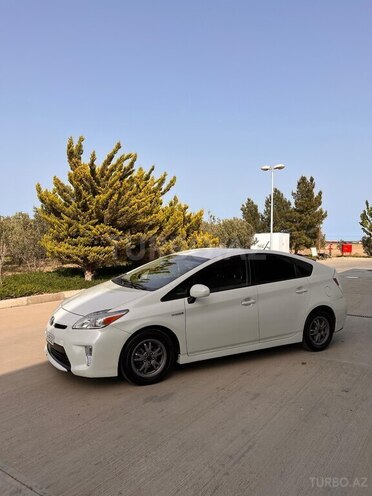 Toyota Prius 2014, 250,000 km - 1.8 l - Bakı