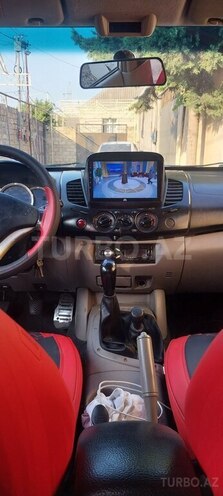 Mitsubishi L200 2007, 250,000 km - 2.5 l - Bakı