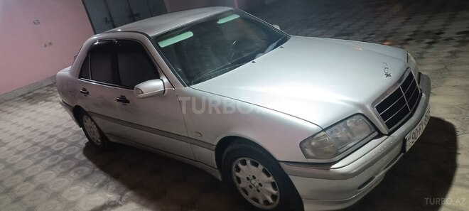 Mercedes C 200 1997, 398,000 km - 2.0 л - Qazax