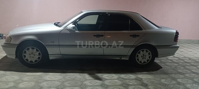 Mercedes C 200 1997, 398,000 km - 2.0 л - Qazax