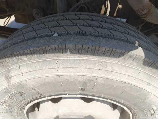 Mercedes Atego 2528 1999, 300,000 km - 6.4 l - Bakı