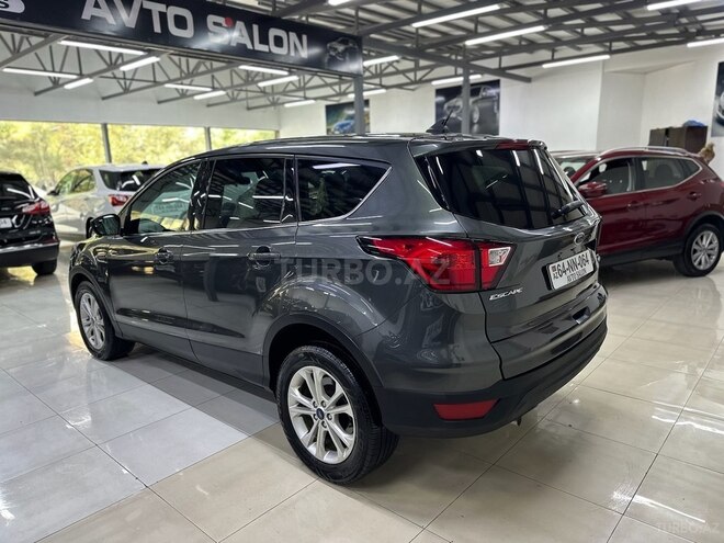Ford Escape-7
