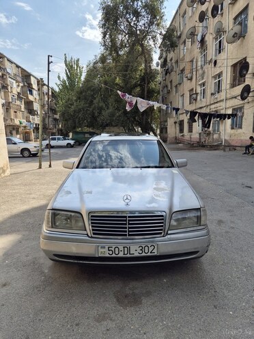 Mercedes C 250 1993, 358,000 km - 2.5 l - Sumqayıt