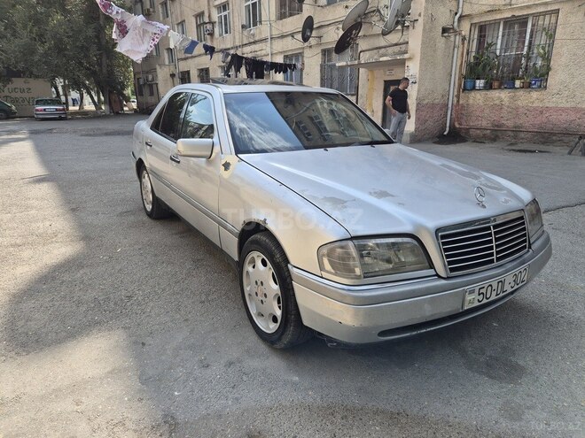 Mercedes C 250 1993, 358,000 km - 2.5 l - Sumqayıt