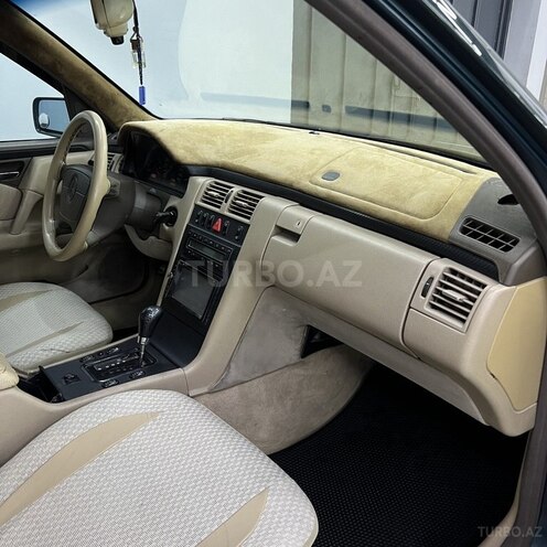 Mercedes E 230 1996, 400,111 km - 2.3 l - Sumqayıt