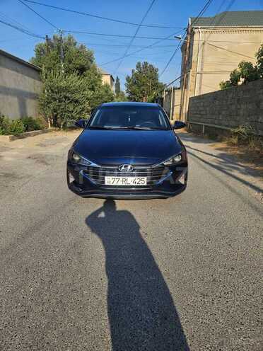 Hyundai Elantra 2019, 141,300 km - 2.0 l - Bakı