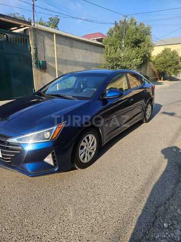 Hyundai Elantra 2019, 141,300 km - 2.0 l - Bakı