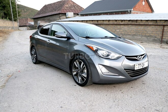 Hyundai Elantra 2015, 161,000 km - 1.8 l - Şəki