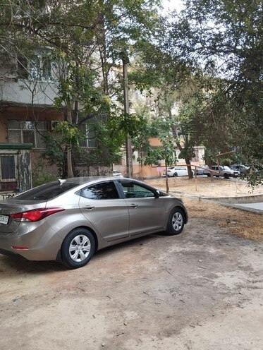 Hyundai Elantra 2015, 255,886 km - 1.8 l - Bakı