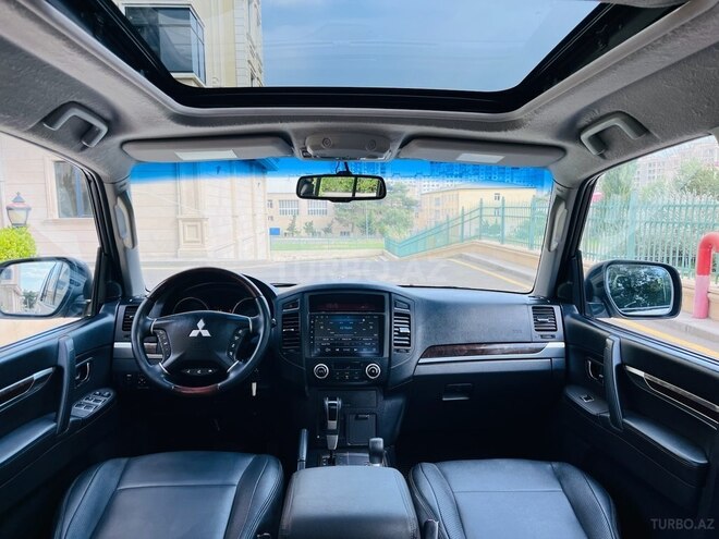 Mitsubishi Pajero 2011, 144,000 km - 3.5 l - Bakı