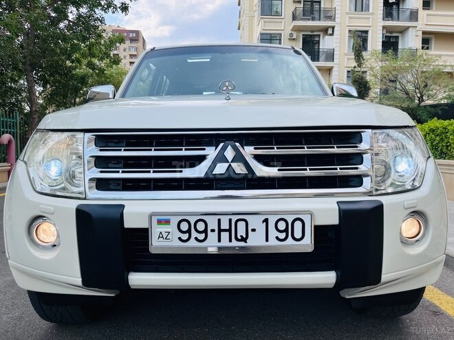 Mitsubishi Pajero 2011, 144,000 km - 3.5 l - Bakı