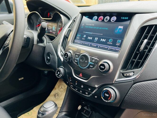 Chevrolet Cruze 2016, 33,485 km - 1.4 l - Bakı