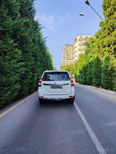 Toyota Land Cruiser Prado 2013, 128,200 km - 2.7 л - Bakı