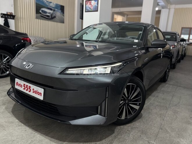 Changan Qiyuan A05-3