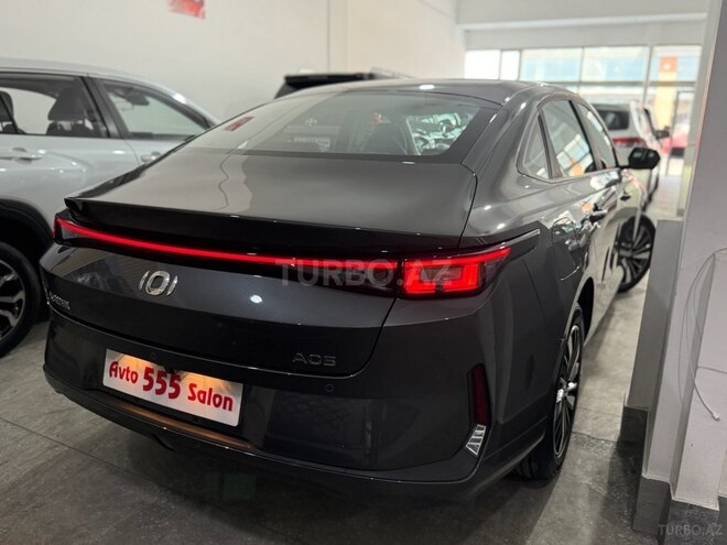 Changan Qiyuan A05-6