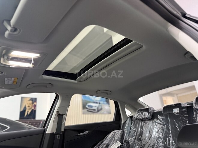Changan Qiyuan A05-23