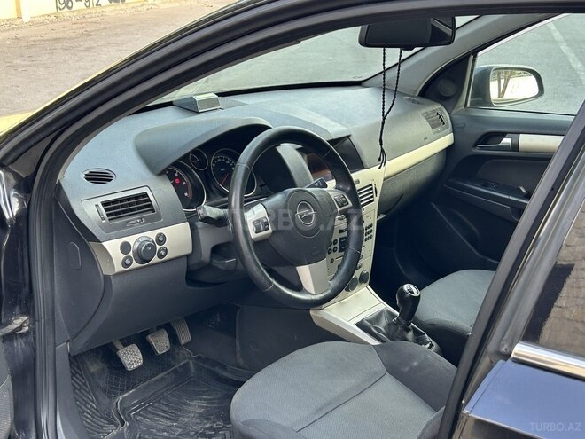 Opel Astra 2008, 320,000 km - 1.3 l - Mingəçevir