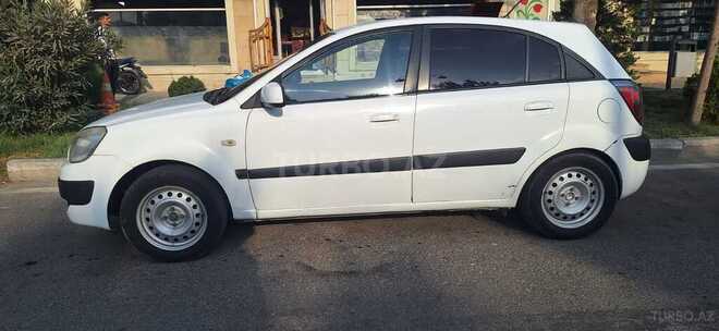 Kia Rio 2008, 350,000 km - 1.5 l - Mingəçevir