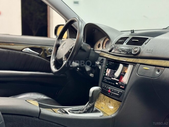 Mercedes E 320 2002, 237,000 km - 3.2 l - Bakı