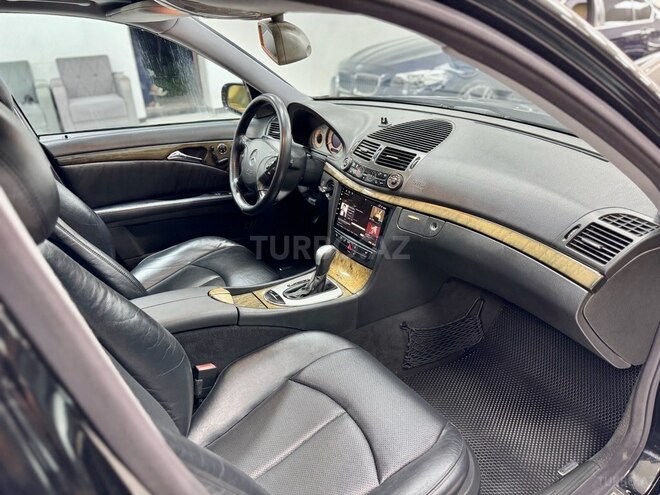 Mercedes E 320 2002, 237,000 km - 3.2 l - Bakı