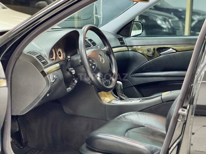 Mercedes E 320 2002, 237,000 km - 3.2 l - Bakı